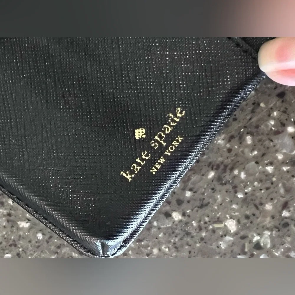 Kate Spade Black Laurel Way Iphone Wristlet Wallet | Leather Passport Travel